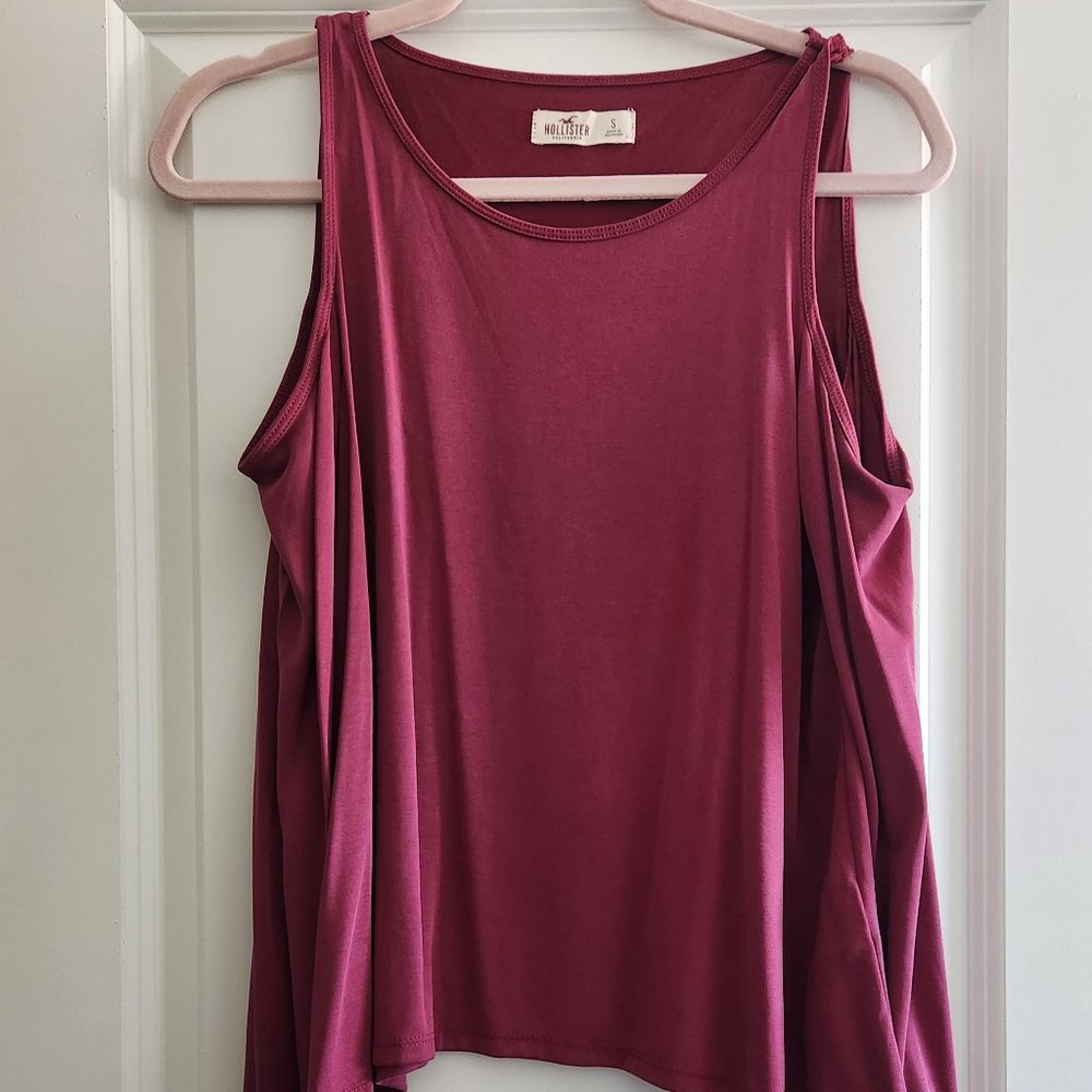 Women Hollister long sleeve shirt